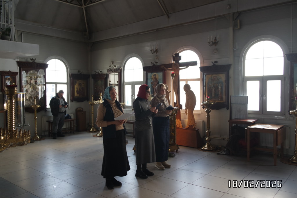 Прихожане храма Священномученика Серафима, митрополита Петроградского совершили чтение Акафиста священномученику Серафиму