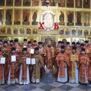 Управляющий Юго-Западным викариатством г. Москвы епископ Раменский Алексий возглавил соборную Божественную литургию духовенства Юго-Западного викариатства в храме Живоначальной Троицы в Старых Черемушках