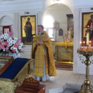 В тринадцатую годовщину интронизации Святейшего Патриарха Кирилла в храме священномученика Серафима прошло праздничное Богослужение