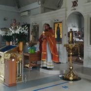Богослужение в пятницу Светлой седмицы в храме священномученика Серафима.