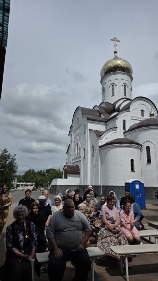 В храме сщмч. Серафима (Чичагова) прошло мероприятие, посвященное Дню памяти и скорби.