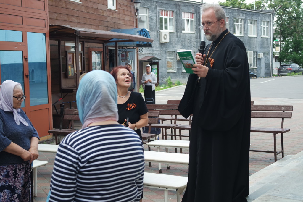 В храме сщмч. Серафима (Чичагова) прошло мероприятие, посвященное Дню памяти и скорби.