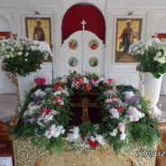 В праздник Воздвижения Креста Господня в храме священномученика Серафима прошло праздничное Богослужение