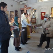 В праздник Сретения Господня и День православной молодежи в храме Священномученика Серафима прошла молодежная акция по раздаче миссионерских листовок