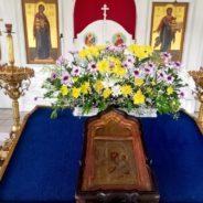 Богослужение в храме священномученика Серафима в праздник Иверской иконы Божией Матери
