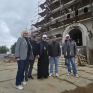 В храме священномученика Серафима, митрополита Петроградского прошло совещание по строительству. Началась подготовка по устройству кровли на крыше храма.