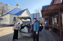 Приходом передана гуманитарная помощь в богадельню в честь преподобного Амвросия Оптинского
