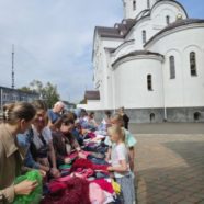 В храме Священномученика Серафима прошла благотворительная акция «Соберем ребенка в школу»