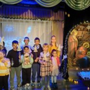 20 декабря 2025 г. учащиеся и родители Воскресной школы храма Серафима Чичагова посетили храм Стефана Пермского в Южном Бутово.