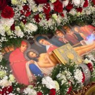 В КАНУН ВЕЛИКОЙ СУББОТЫ СОВЕРШЕНА УТРЕНЯ С ЧИНОМ ПОГРЕБЕНИЯ ПЛАЩАНИЦЫ ГОСПОДА ИИСУСА ХРИСТА  В ХРАМЕ СВЯЩЕННОМУЧЕНИКА СЕРАФИМА, МИТРОПОЛИТА ПЕТРОГРАДСКОГО