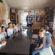 В Воскресной школе при храме священномученика Серафима состоялось занятие по основам безопасности жизнедеятельности