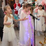 Рождественский молебен и Святое Причастие для детей. Представление Воскресной школы.