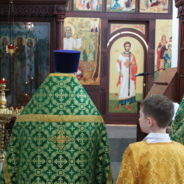 Богослужение в день памяти святителя Алексия в храме священномученика Серафима
