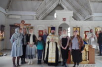Народный хор прихожан храма Священномученика Серафима принял участие в Богослужении