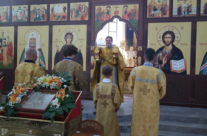 Богослужение в Неделю 7-ю по Пятидесятнице в храме Священномученика Серафима