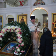 Богослужение в навечерие Рождества Христова (Рождественский сочельник) в храме Священномученика Серафима