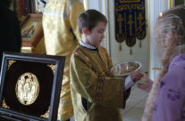 В 17-ю годовщину интронизации Святейшего Патриарха Кирилла в храме священномученика Серафима прошло праздничное Богослужение