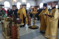 Богослужение в храме священномученика Серафима в Неделю о блудном сыне и праздник Собора Новомучеников и Исповедников Церкви Русской