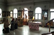 Прихожане храма Священномученика Серафима, митрополита Петроградского совершили чтение Акафиста священномученику Серафиму