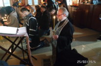 В среду первой седмицы Великого поста в храме священномученика  Серафима совершено Великое повечерие с чтением Великого канона преподобного Андрея Критского