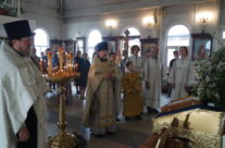 Богослужение в храме священномученика Серафима в праздник Вознесения Господня