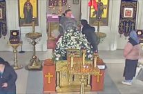 Богослужение в храме священномученика Серафима в пятницу шестой седмицы Великого поста