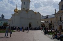 Прихожане храма священномученика Серафима, митрополита Петроградского г.Москвы совершили паломническую поездку в Троице-Сергиеву Лавру