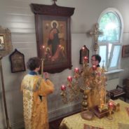 Богослужение в храме священномученика Серафима в день празднования  Рождества Крестителя Господня Иоанна