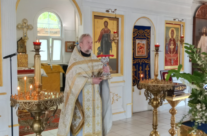 Богослужение в храме Священномученика Серафима в субботу седмицы 6-й по Пасхе