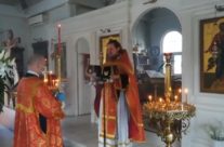 Богослужение Светлой среды в храме священномученика Серафима